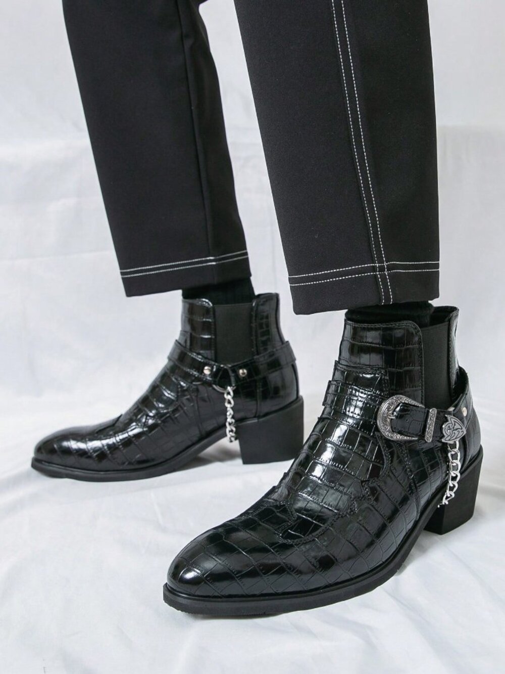 Black Business Men's Slip-On Pointed Toe Oxfords - Picture 10 of 10